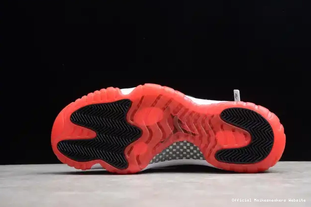 Official Maikesneakers Retro Air 11 378037-010 Jordan Bred (2012) 0408